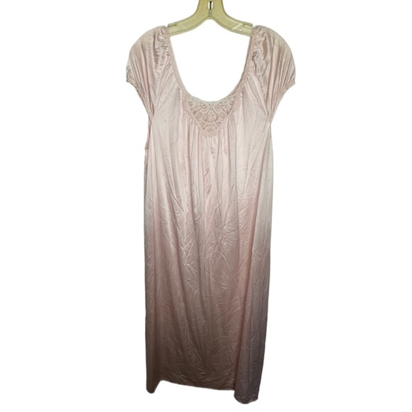 Vintage Lorraine Nylon Nightgown - Picture 1 of 6